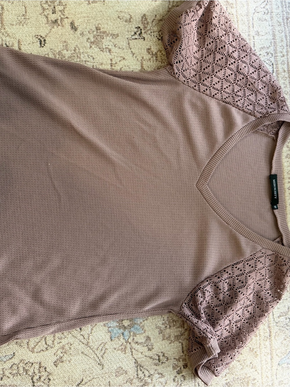 Waffle Knit V‑Neck Top with Crochet Puff Sleeves — Mauve